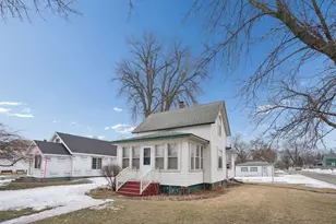 451 2nd St E, Hector, MN 55342 - Photo 2