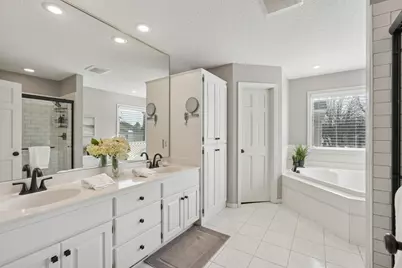 1024 Tamberwood Trail, Woodbury, MN 55125 - Photo 20