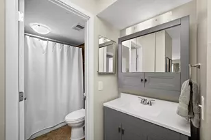 4618 Cedar Lk Rd S, Saint Louis Park, MN 55416 - Photo 16