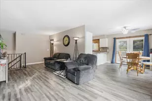 505 Chateau Ct, Somerset, WI 54025 - Photo 10