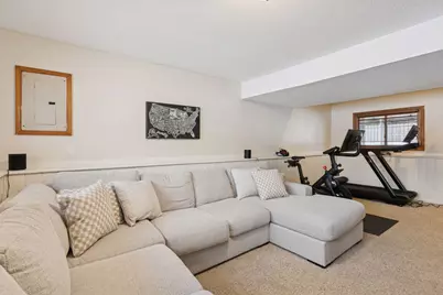 4745 Upland Lane N, Plymouth, MN 55446 - Photo 16