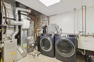 4745 Upland Ln N, Plymouth, MN 55446 - Photo 20