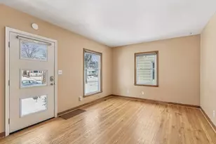 3554 Fillmore St NE, Minneapolis, MN 55418 - Photo 4