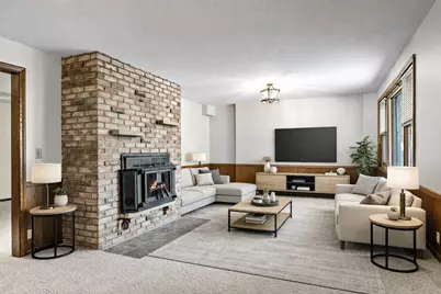 2310 Jones Place W, Bloomington, MN 55431 - Photo 22