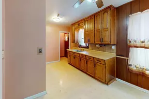 1917 Bimelich Ln, Albert Lea, MN 56007 - Photo 4