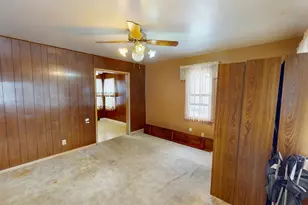 1917 Bimelich Ln, Albert Lea, MN 56007 - Photo 2