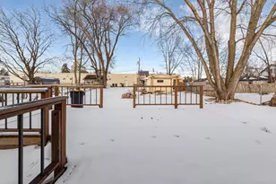 213 Walnut St, Farmington, MN 55024 - Photo 2