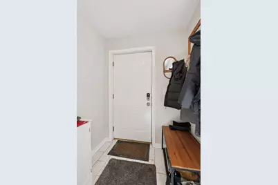 2449 Lyndale Avenue S, Minneapolis, MN 55405 - Photo 4