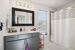 2449 Lyndale Ave S, Minneapolis, MN 55405 - Photo 22