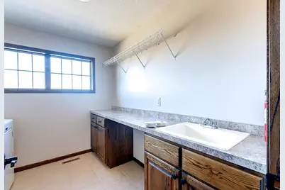 1201 Meadow Street NW, Montgomery, MN 56069 - Photo 36