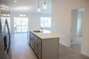 6742 Meadow View Dr S, Fargo, ND 58104 - Photo 2