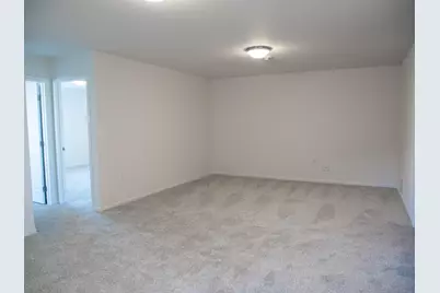 6742 Meadow View Drive S, Fargo, ND 58104 - Photo 14