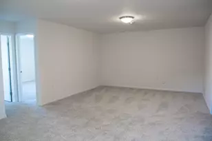 6742 Meadow View Dr S, Fargo, ND 58104 - Photo 14