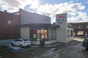 105 S Oak Ave, Owatonna, MN 55060 - Photo 1