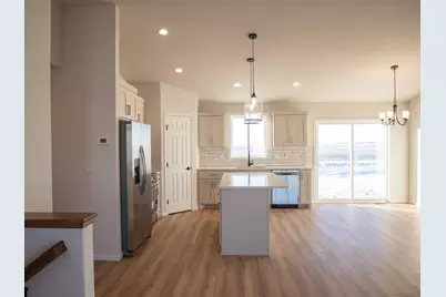 2962 74 Avenue S, Fargo, ND 58104 - Photo 4