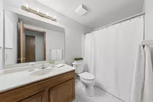 1111 Elway St, Saint Paul, MN 55116 - Photo 16