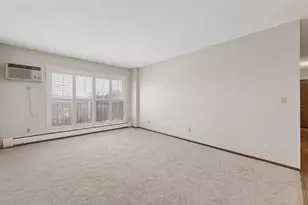 1111 Elway St, Saint Paul, MN 55116 - Photo 6