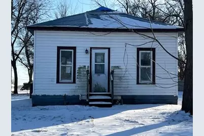 505 Grove Street SE, Mapleton, MN 56065 - Photo 1