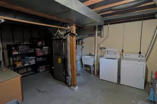 2445 Crestwood Dr, North Saint Paul, MN 55109 - Photo 16
