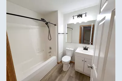 244 Point Douglas Road N, Saint Paul, MN 55106 - Photo 20