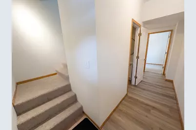 244 Point Douglas Road N, Saint Paul, MN 55106 - Photo 12