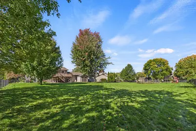 1823 Houle Circle, Hugo, MN 55038 - Photo 18