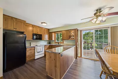 1823 Houle Circle, Hugo, MN 55038 - Photo 4