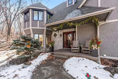 2801 Woods Trail N, Burnsville, MN 55306 - Photo 4