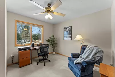 2201 16th Avenue SW, Austin, MN 55912 - Photo 10