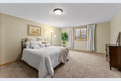 2201 16th Avenue SW, Austin, MN 55912 - Photo 16