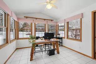 877 Ivy Ln, Eagan, MN 55123 - Photo 10