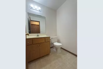 939 Cypress Road #25, Saint Cloud, MN 56303 - Photo 8