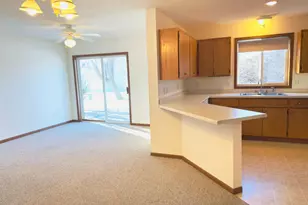 939 Cypress Rd, Saint Cloud, MN 56303 - Photo 6