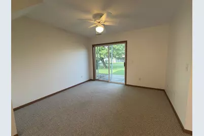 939 Cypress Road #25, Saint Cloud, MN 56303 - Photo 6