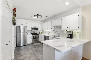 1324 Carriage Dr, Hudson, WI 54016 - Photo 12