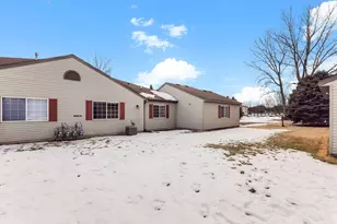 1324 Carriage Dr, Hudson, WI 54016 - Photo 30