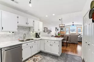 1324 Carriage Dr, Hudson, WI 54016 - Photo 14