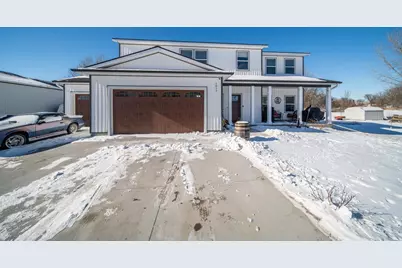 1017 Chester Ave SE, Rochester, MN 55904 - Photo 1