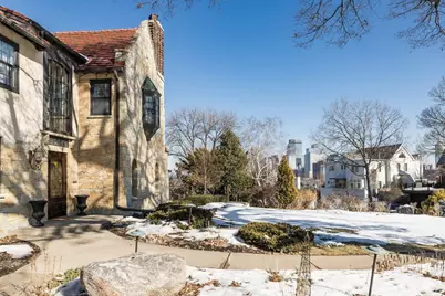 1014 Mount Curve Avenue, Minneapolis, MN 55403 - Photo 2