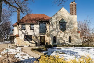 1014 Mount Curve Avenue, Minneapolis, MN 55403 - Photo 1