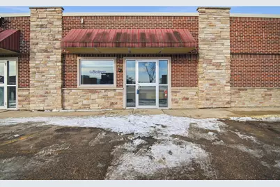 507 1st Street NW #B&C, Austin, MN 55912 - Photo 2