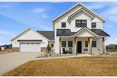 4259 Bristlecone Loop S, Fargo, ND 58104 - Photo 1