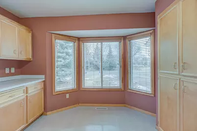 5170 Upper 141st Street W, Apple Valley, MN 55124 - Photo 4