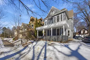 709 7th St SE, Minneapolis, MN 55414 - Photo 2