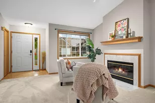 557 Mission Hills Dr, Chanhassen, MN 55317 - Photo 4