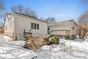 1127 Oakcrest Ave, Roseville, MN 55113 - Photo 24