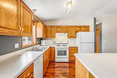 9072 Farmstead Avenue, Monticello, MN 55362 - Photo 8