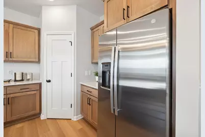 10700 Harbor Lane N, Maple Grove, MN 55369 - Photo 16