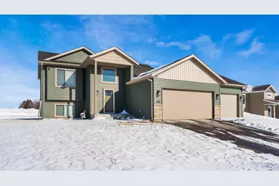 1761 34th Street NE, Sauk Rapids, MN 56379 - Photo 2