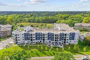 1875 E Shore Dr, Maplewood, MN 55109 - Photo 6